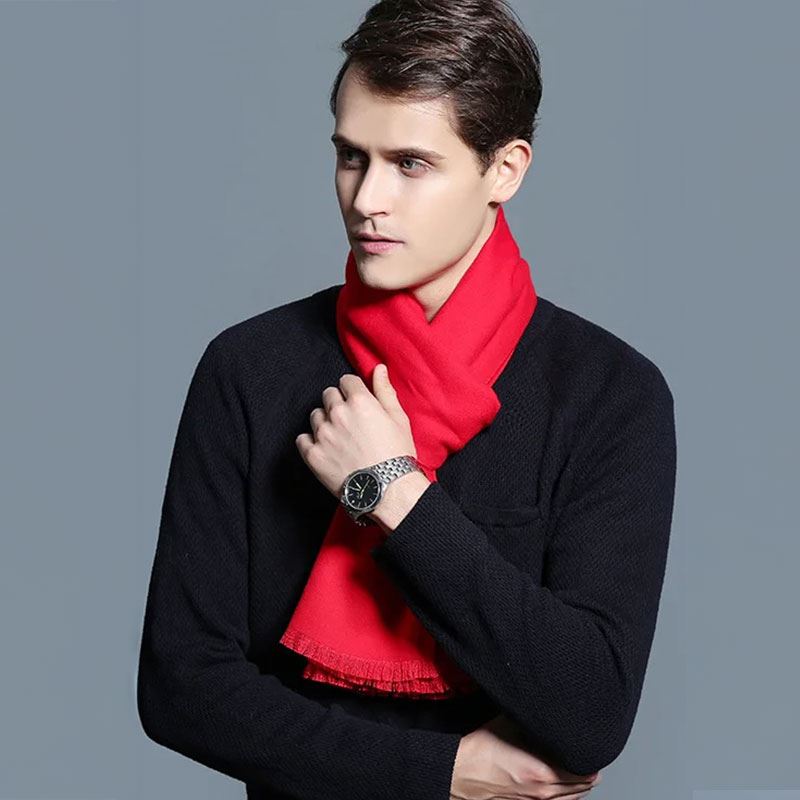 écharpe rouge pour homme