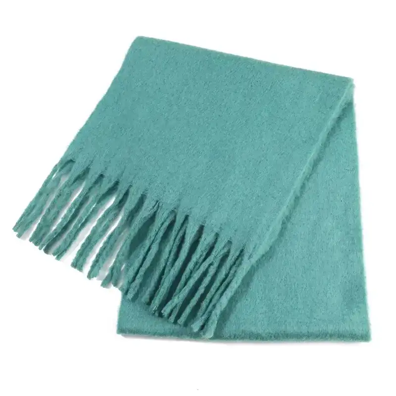 Écharpe verte douce Sarindor - chaleur et style pour l'hiver
