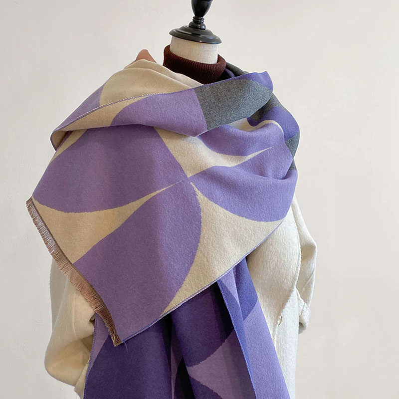 écharpe violette
